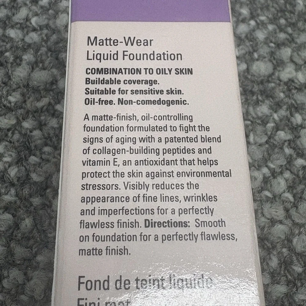 Mary Kay Foundation Makeup Ivory 3 Combination To‎ Oily Matte NIB